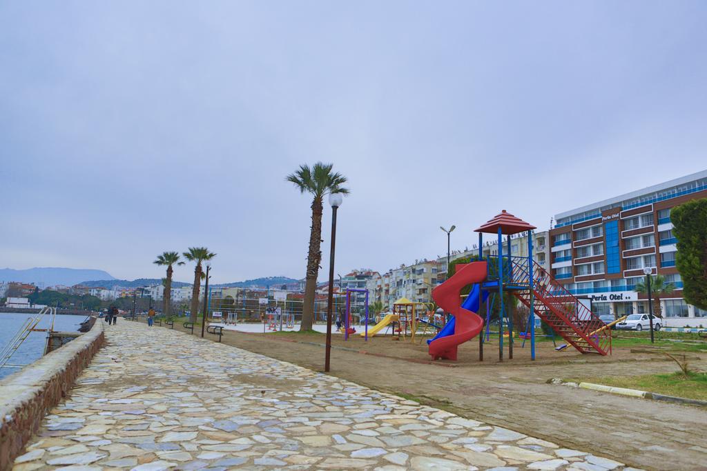 Perla Hotel Дикили Екстериор снимка