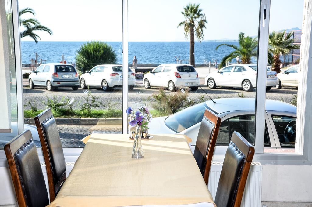 Perla Hotel Дикили Екстериор снимка