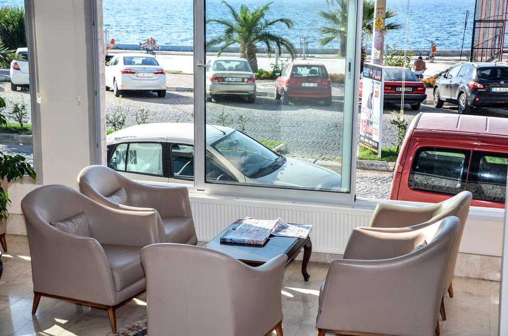 Perla Hotel Дикили Екстериор снимка