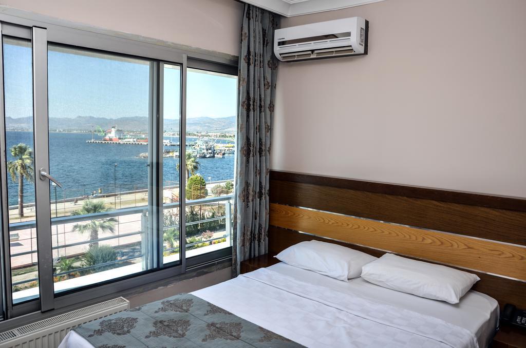 Perla Hotel Дикили Екстериор снимка